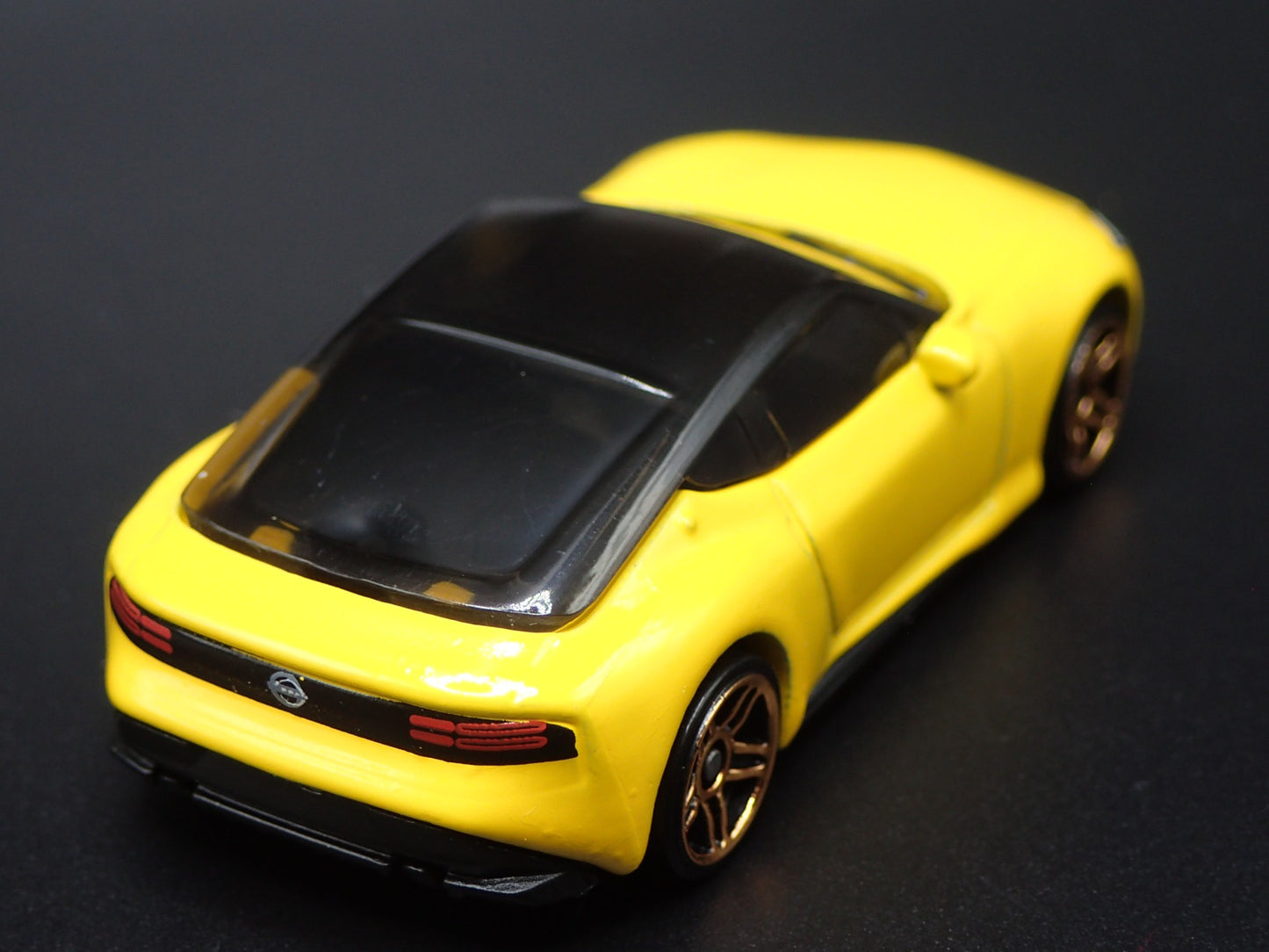 2023-2025 NISSAN Z YELLOW 1:64 SCALE COLLECTIBLE DIORAMA DIECAST MODEL CAR