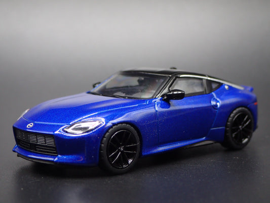 2023-2025 NISSAN Z BLUE 1:64 SCALE LIMITED COLLECTIBLE DIORAMA DIECAST MODEL CAR