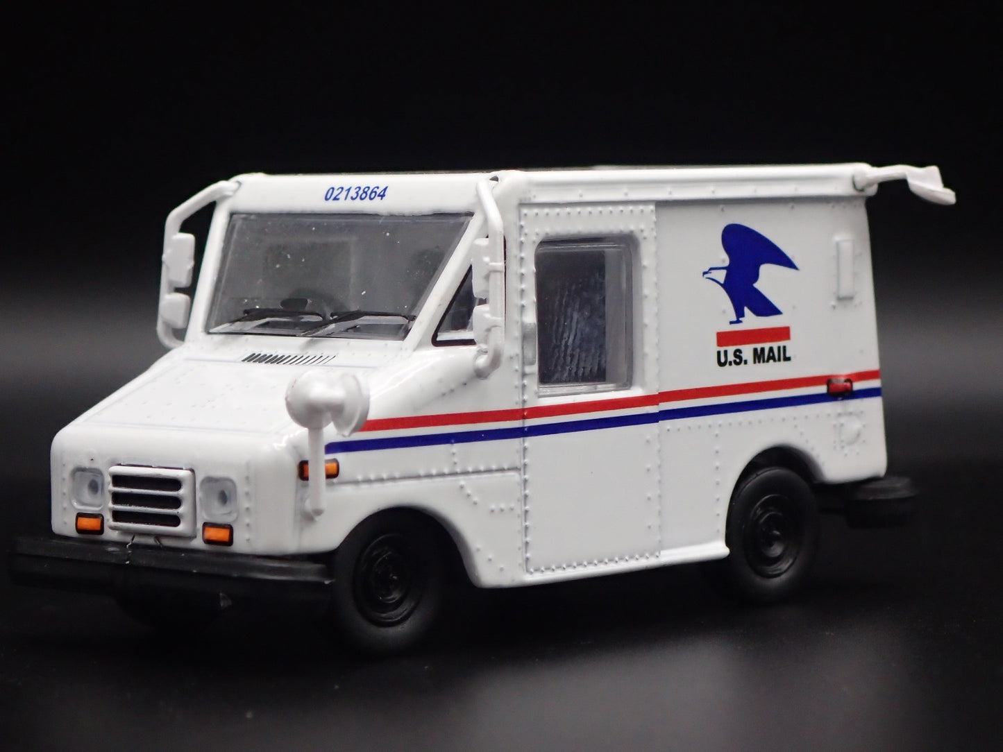 USPS UNITED STATES POSTAL SERVICE DELIVERY TRUCK LLV 1:64 SCALE DIECAST MODEL