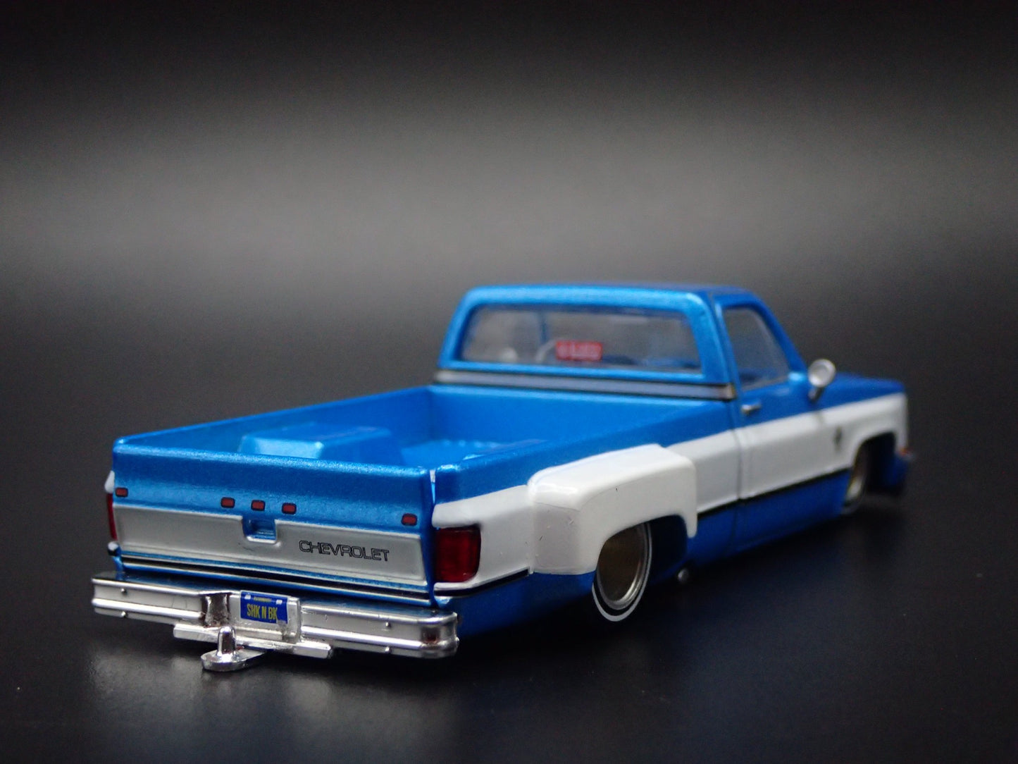 CHEVROLET SILVERADO DUALLY KAIDO SQUAREBODY TRUCK BLUE 1/64 DIECAST MODEL CAR