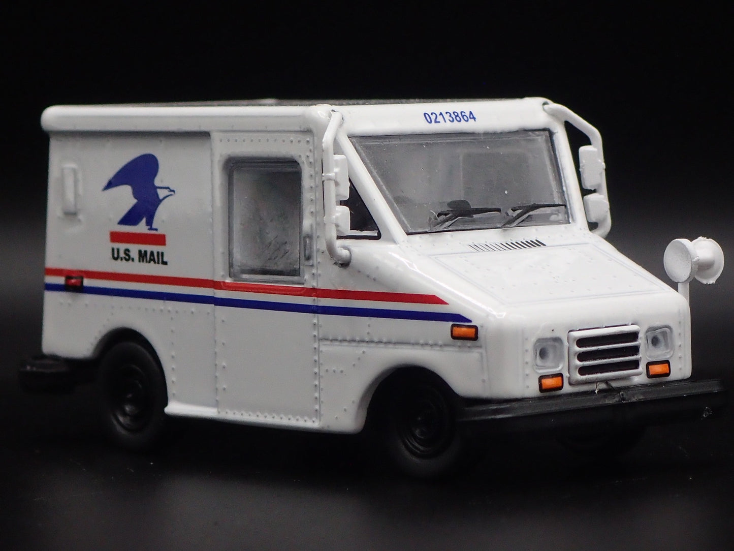 USPS UNITED STATES POSTAL SERVICE DELIVERY TRUCK LLV 1:64 SCALE DIECAST MODEL