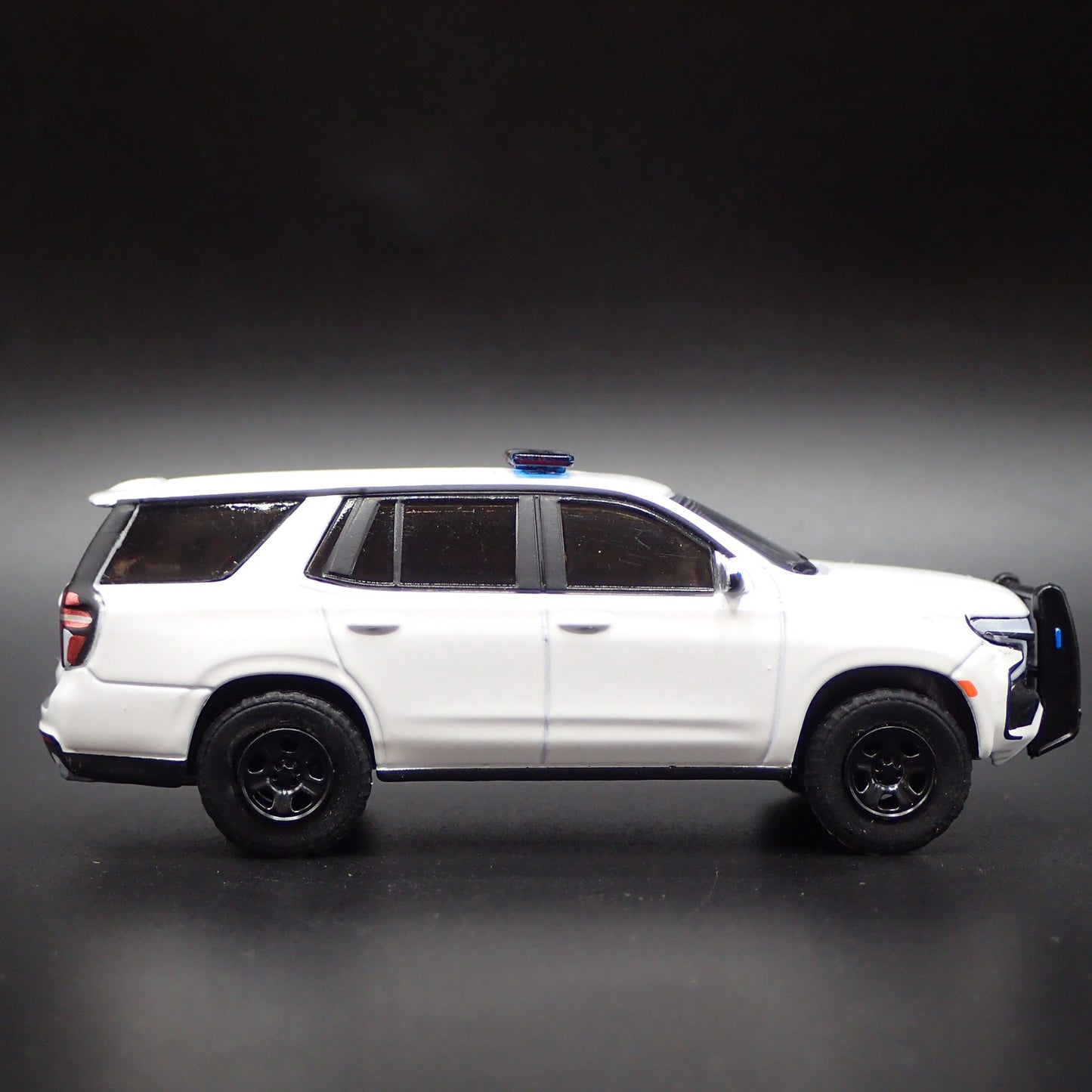 2021-2026 CHEVY CHEVROLET TAHOE POLICE VEHICLE RARE 1:64 SCALE DIECAST MODEL CAR