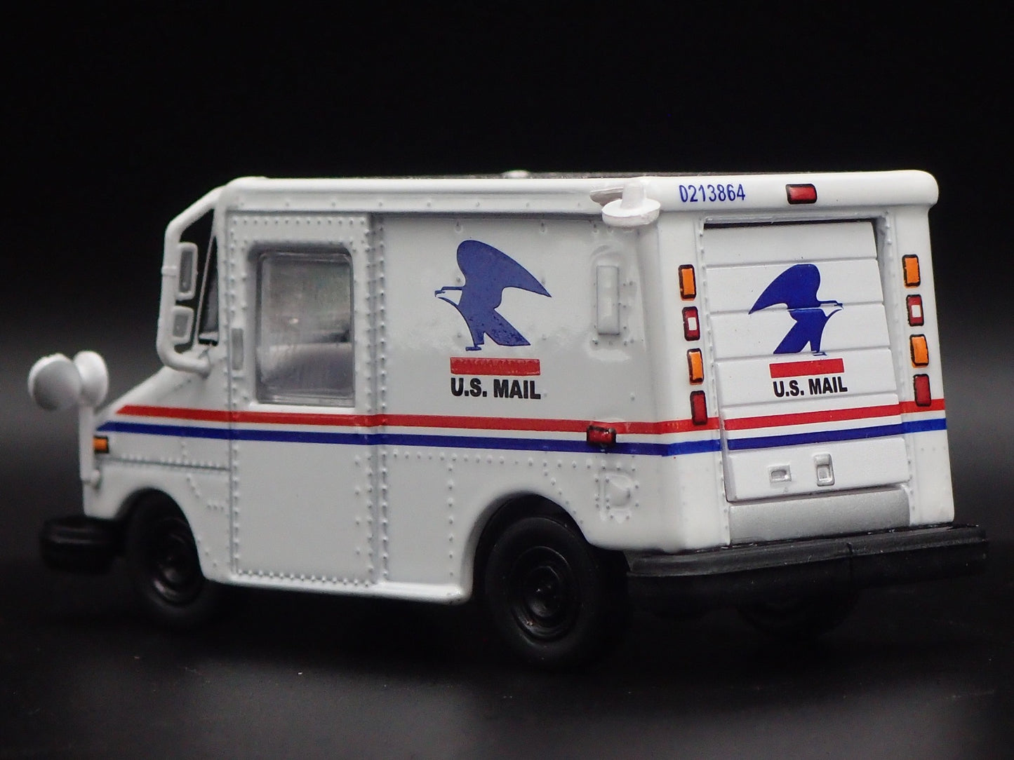 USPS UNITED STATES POSTAL SERVICE DELIVERY TRUCK LLV 1:64 SCALE DIECAST MODEL