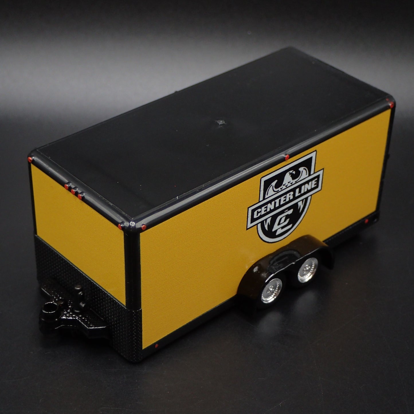 CENTER LINE ENCLOSED CAR TOY HAULER TRAILER OPENING DOOR 1:64 SCALE MODEL