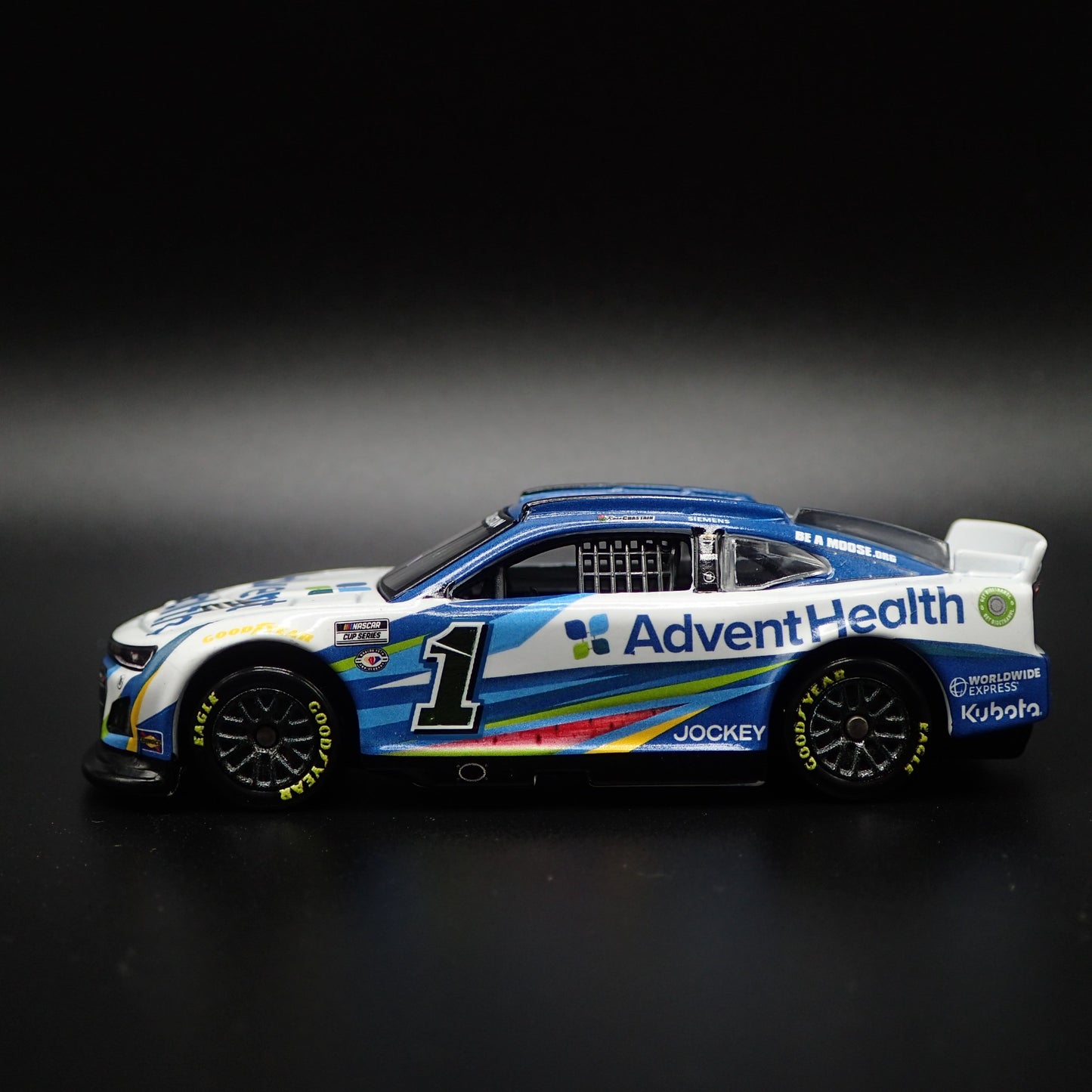 2023 23 CHEVY CAMARO ZL1 #1 ROSS CHASTAIN ADVENT NASCAR 1:64 DIECAST MODEL CAR