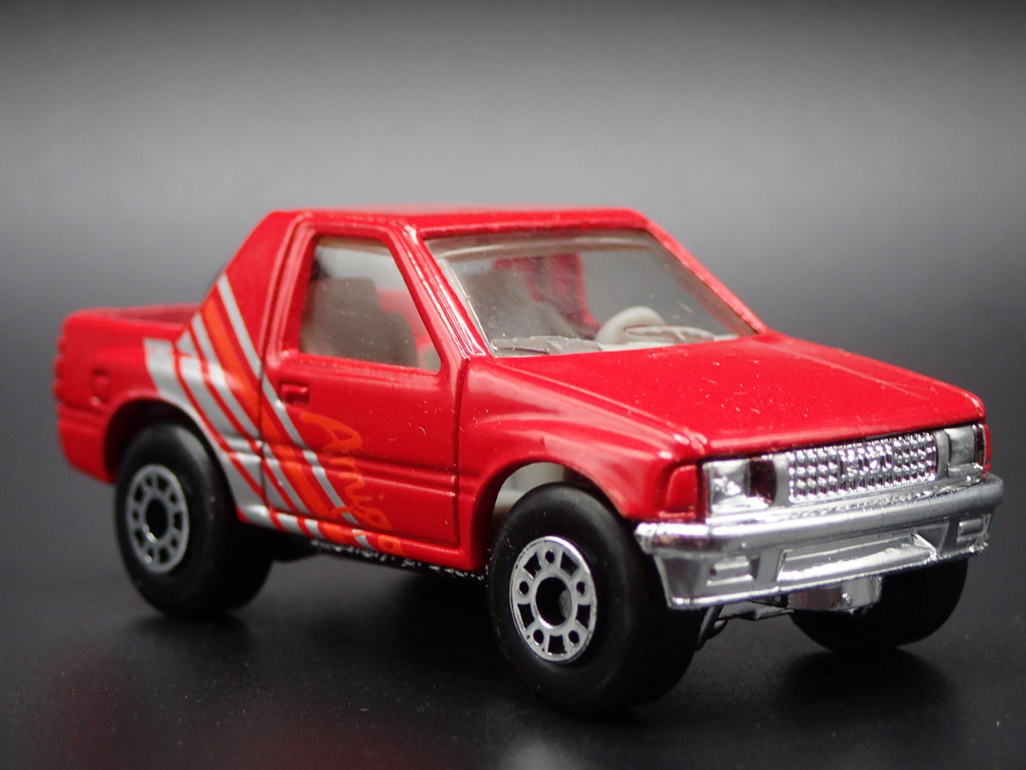 1989-1994 ISUZU AMIGO SUV RED 1:64 SCALE COLLECTIBLE DIORAMA DIECAST MODEL CAR
