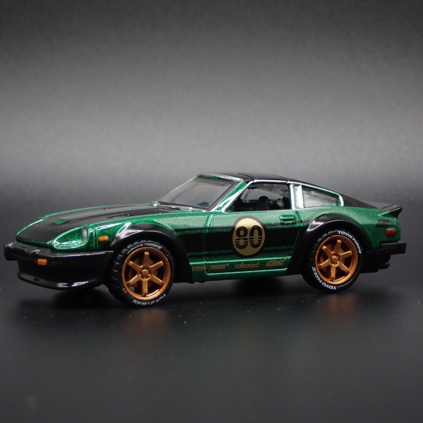 1980 80 DATSUN 280ZX s130 GREEN 1:64 SCALE COLLECTIBLE DIORAMA DIECAST MODEL CAR
