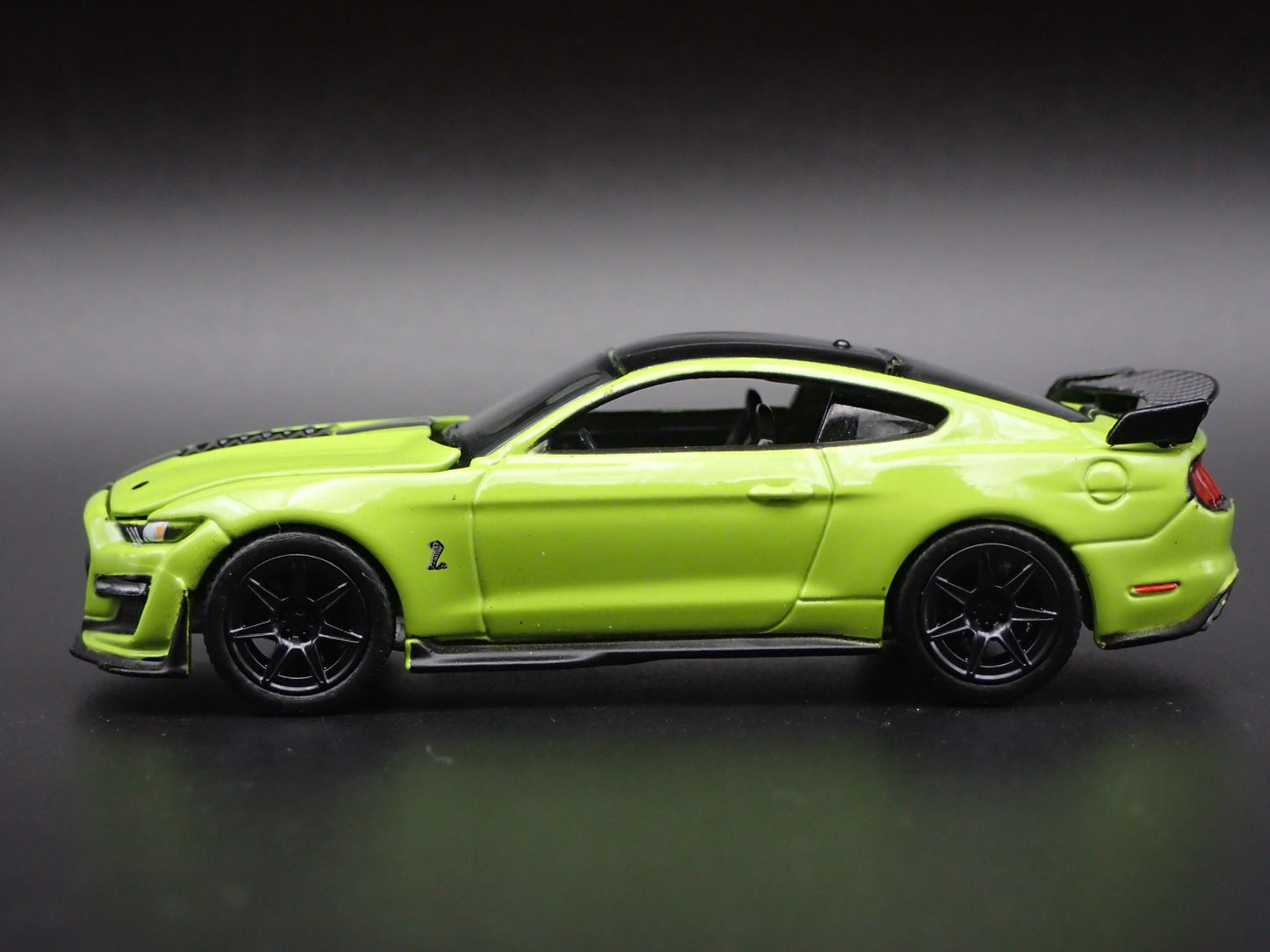 2020-2023 FORD MUSTANG SHELBY GT500 TRACK PACK 1:64 SCALE DIECAST MODEL CAR