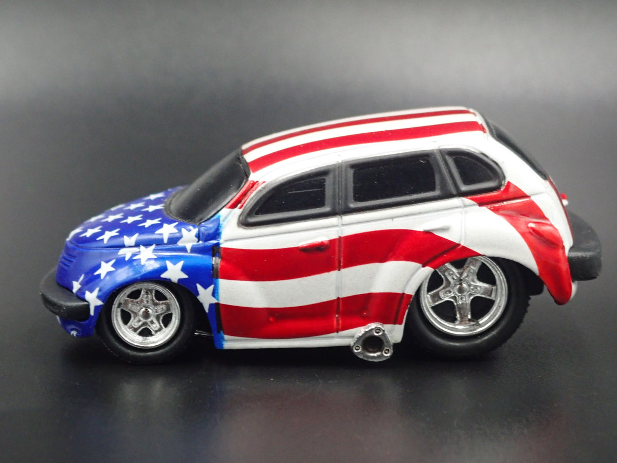 2001-2010 CHRYSLER PT CRUISER RARE 1:64 SCALE COLLECTIBLE DIECAST MODEL CAR-Burning Rubber Toy Company