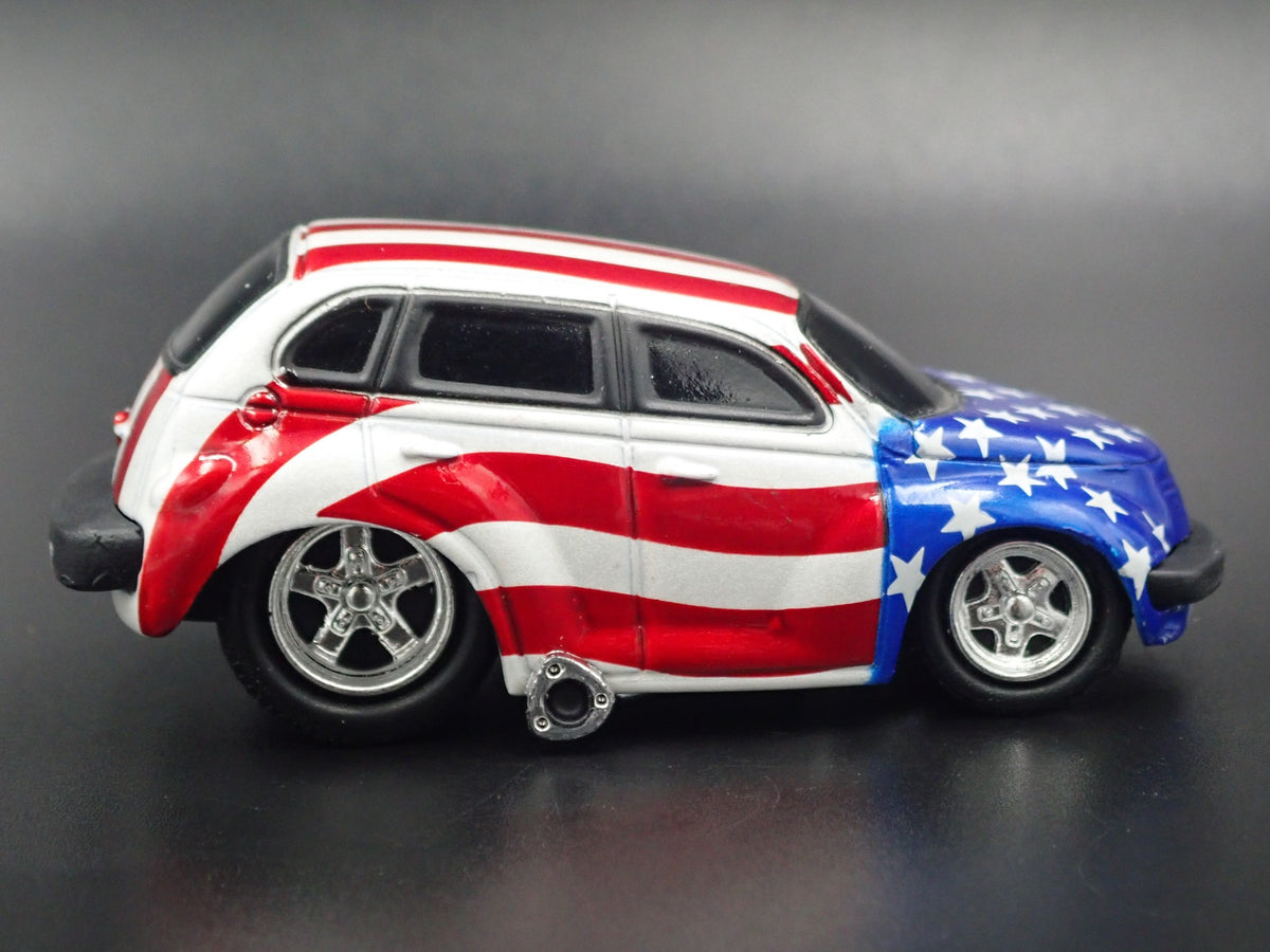 2001-2010 CHRYSLER PT CRUISER RARE 1:64 SCALE COLLECTIBLE DIECAST MODEL CAR-Burning Rubber Toy Company