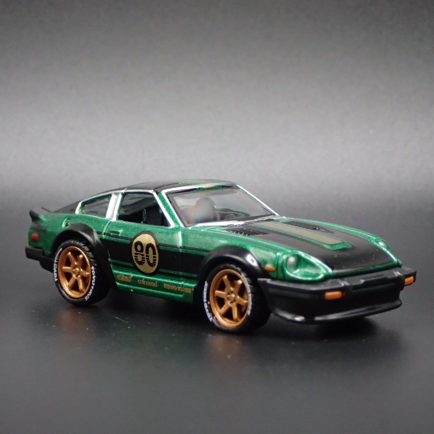 1980 80 DATSUN 280ZX s130 GREEN 1:64 SCALE COLLECTIBLE DIORAMA DIECAST MODEL CAR