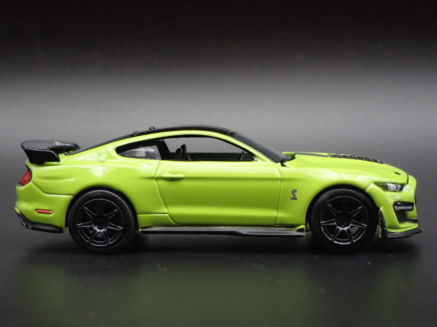 2020-2023 FORD MUSTANG SHELBY GT500 TRACK PACK 1:64 SCALE DIECAST MODEL CAR