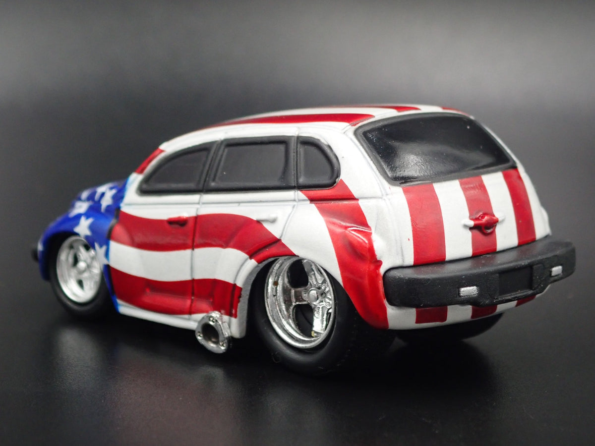 2001-2010 CHRYSLER PT CRUISER RARE 1:64 SCALE COLLECTIBLE DIECAST MODEL CAR-Burning Rubber Toy Company
