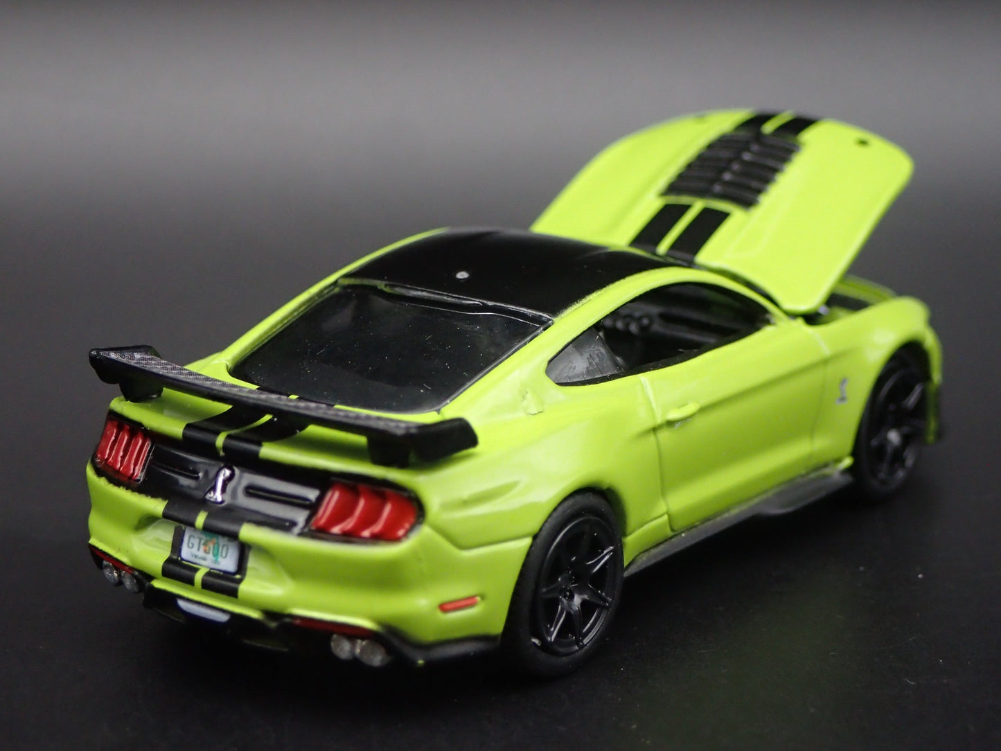 2020-2023 FORD MUSTANG SHELBY GT500 TRACK PACK 1:64 SCALE DIECAST MODEL CAR