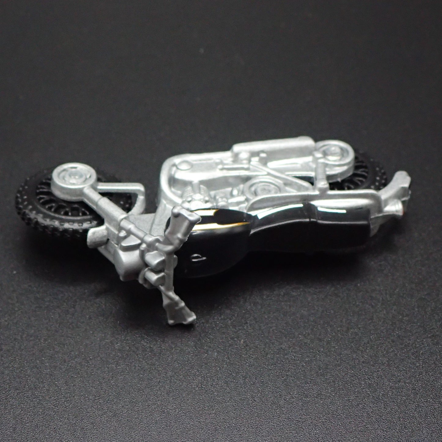 DUCATI SCRAMBLER BIKE INDIANA JONES 1/64 SCALE COLLECTIBLE DIECAST MODEL CAR