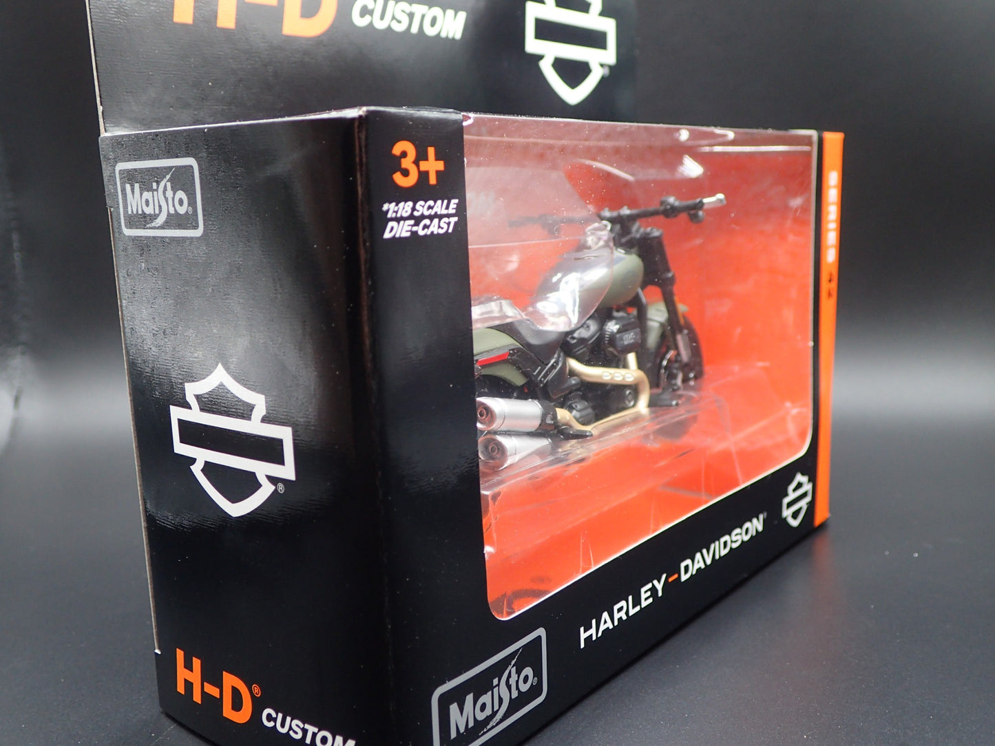 FAT BOB 114 HARLEY DAVIDSON MOTORCYCLE MAISTO SERIES 42 1/18 DIECAST MODEL BIKE