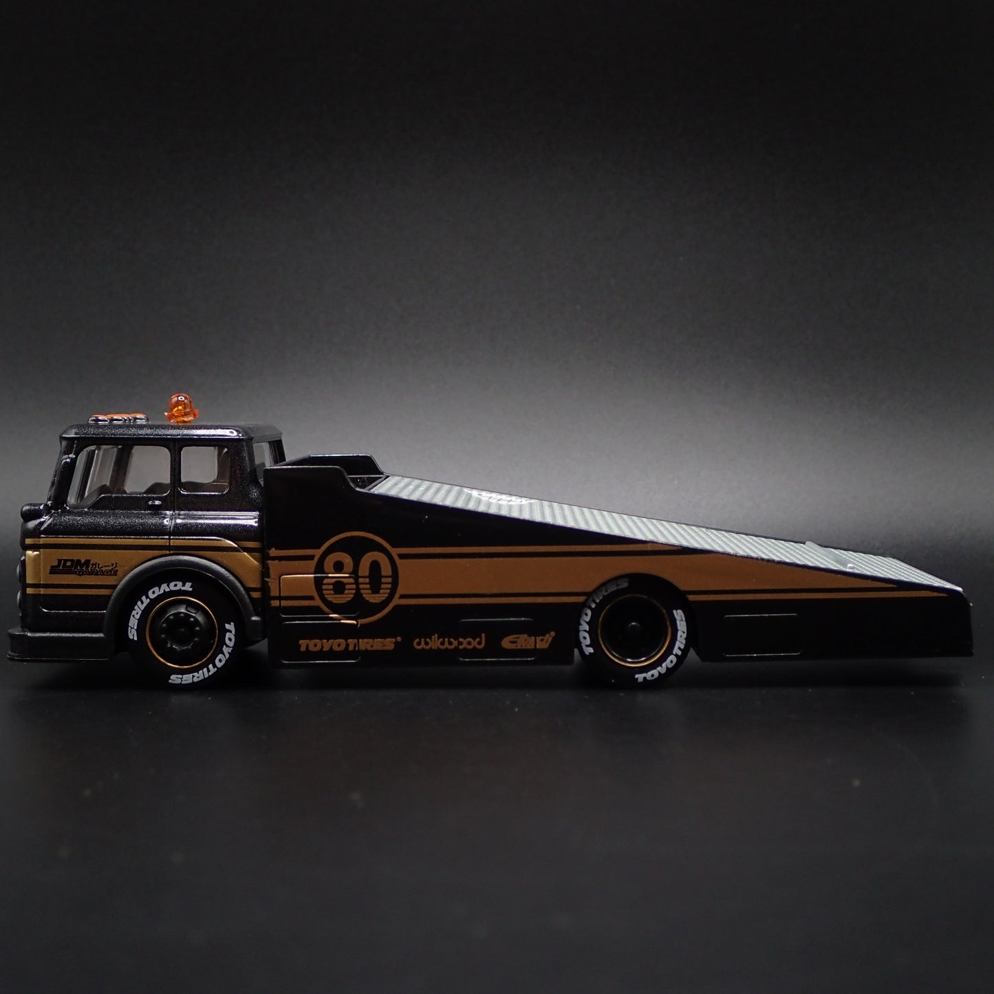 FORD COE RAMP TRUCK CAR HAULER JDM 1:64 SCALE LIMITED DIORAMA DIECAST MODEL CAR