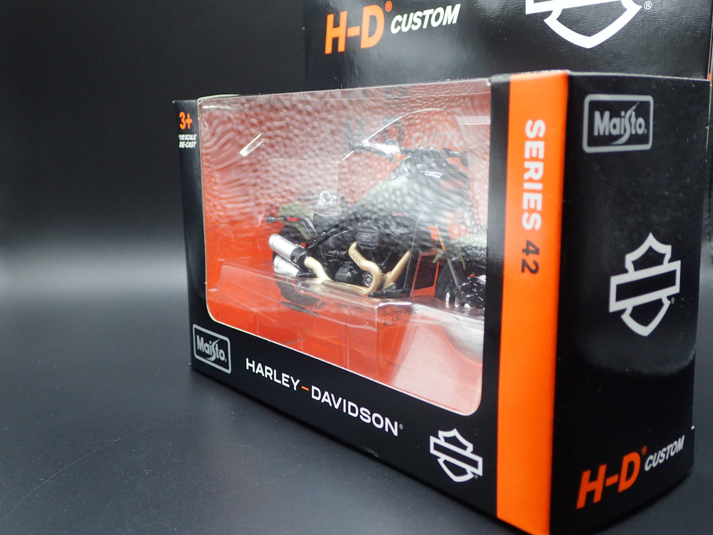 FAT BOB 114 HARLEY DAVIDSON MOTORCYCLE MAISTO SERIES 42 1/18 DIECAST MODEL BIKE