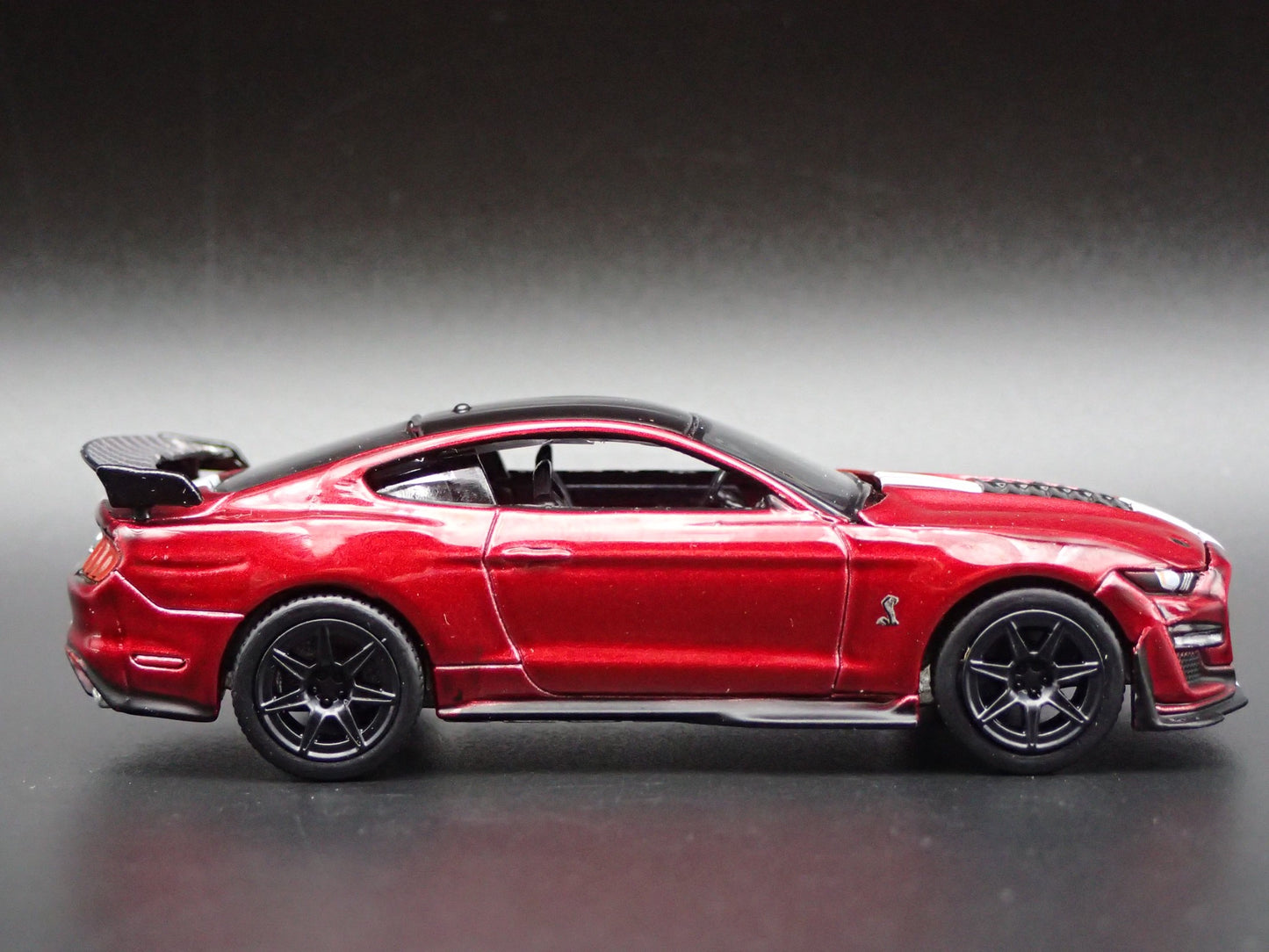 2020-2023 FORD MUSTANG SHELBY GT500 TRACK PACK 1:64 SCALE DIECAST MODEL CAR