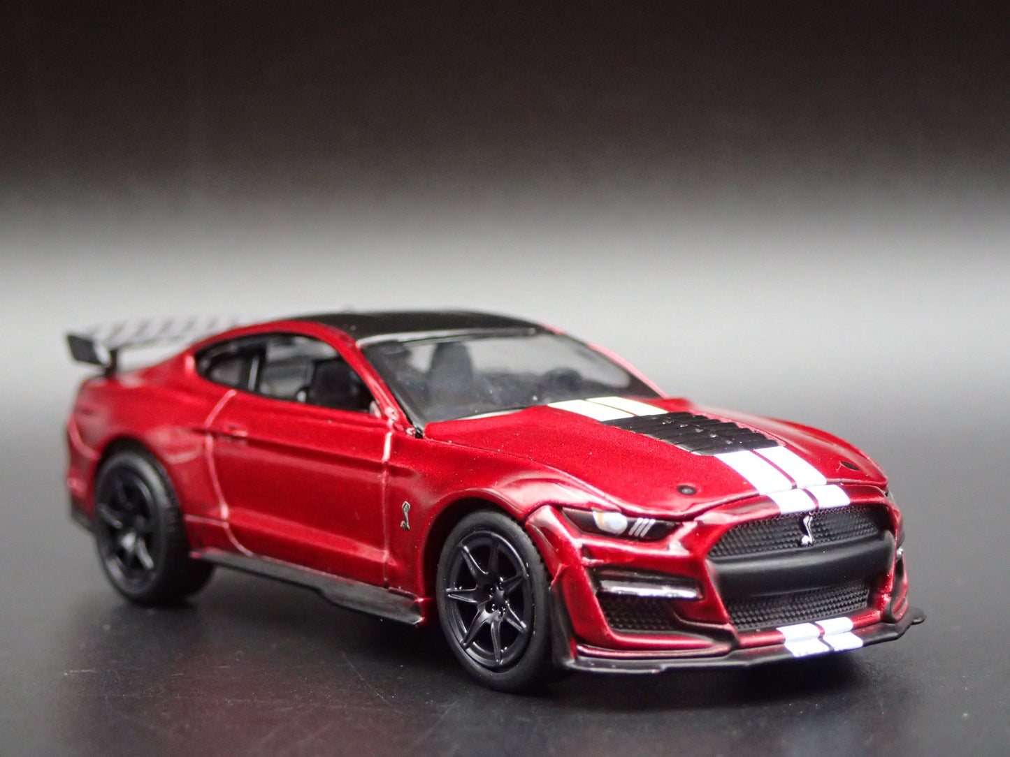 2020-2023 FORD MUSTANG SHELBY GT500 TRACK PACK 1:64 SCALE DIECAST MODEL CAR