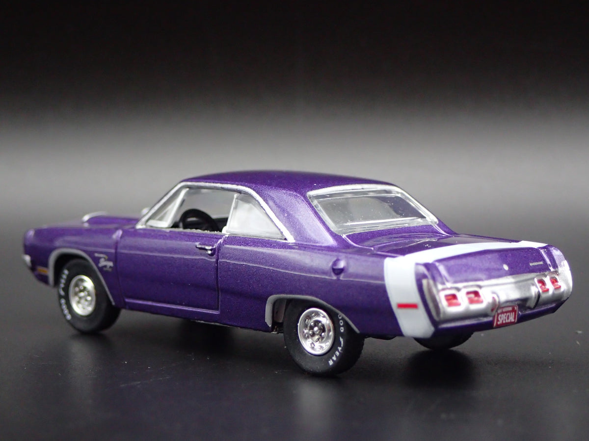 1971 71 DODGE DART SWINGER 340 SPECIAL RARE 1:64 SCALE DIORAMA DIECAST MODEL CAR-Burning Rubber Toy Company