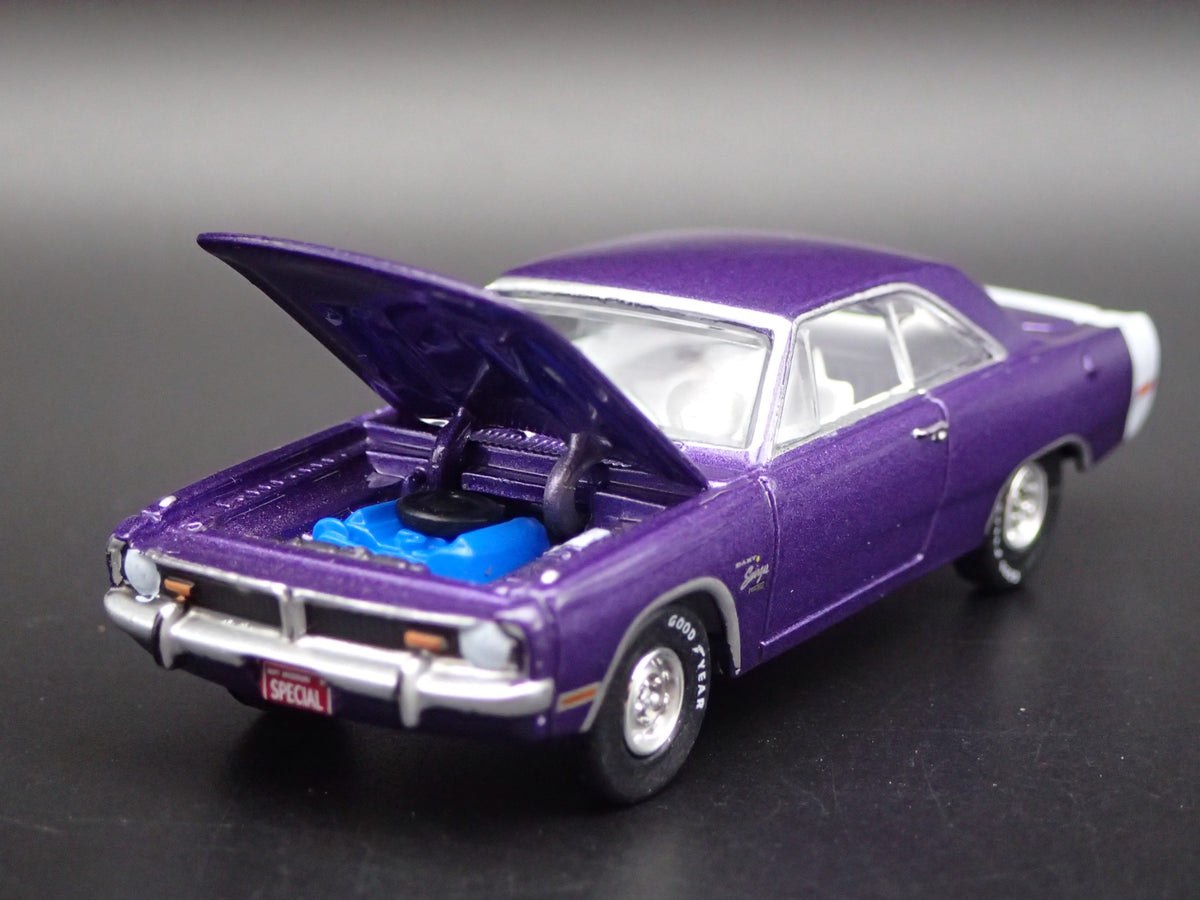 1971 71 DODGE DART SWINGER 340 SPECIAL RARE 1:64 SCALE DIORAMA DIECAST MODEL CAR-Burning Rubber Toy Company