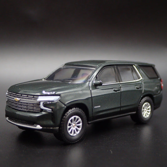 2021-2025 CHEVY CHEVROLET TAHOE PREMIER 1:64 SCALE DIORAMA DIECAST MODEL CAR
