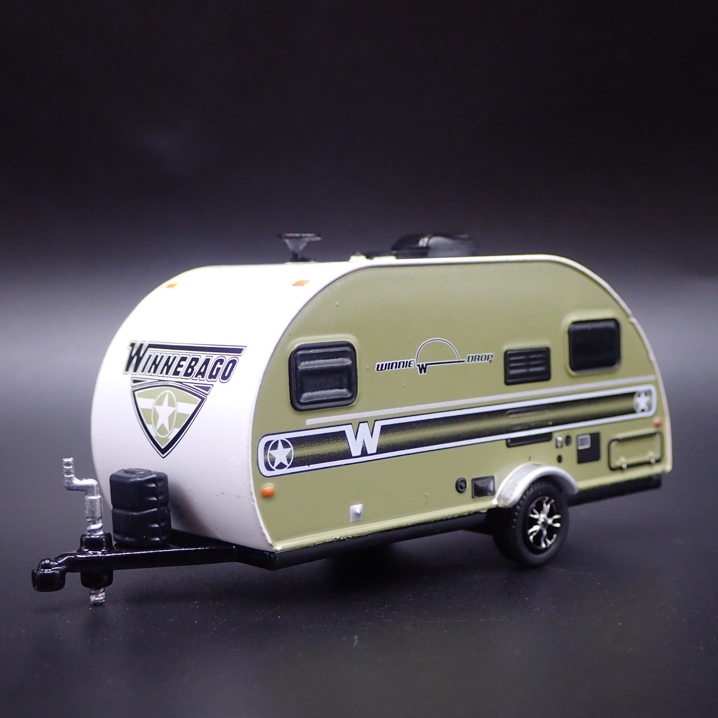 2017 17 WINNEBAGO WINNIE DROP 1710 TRAVEL TRAILER CAMPER 1:64 DIECAST MODEL CAR