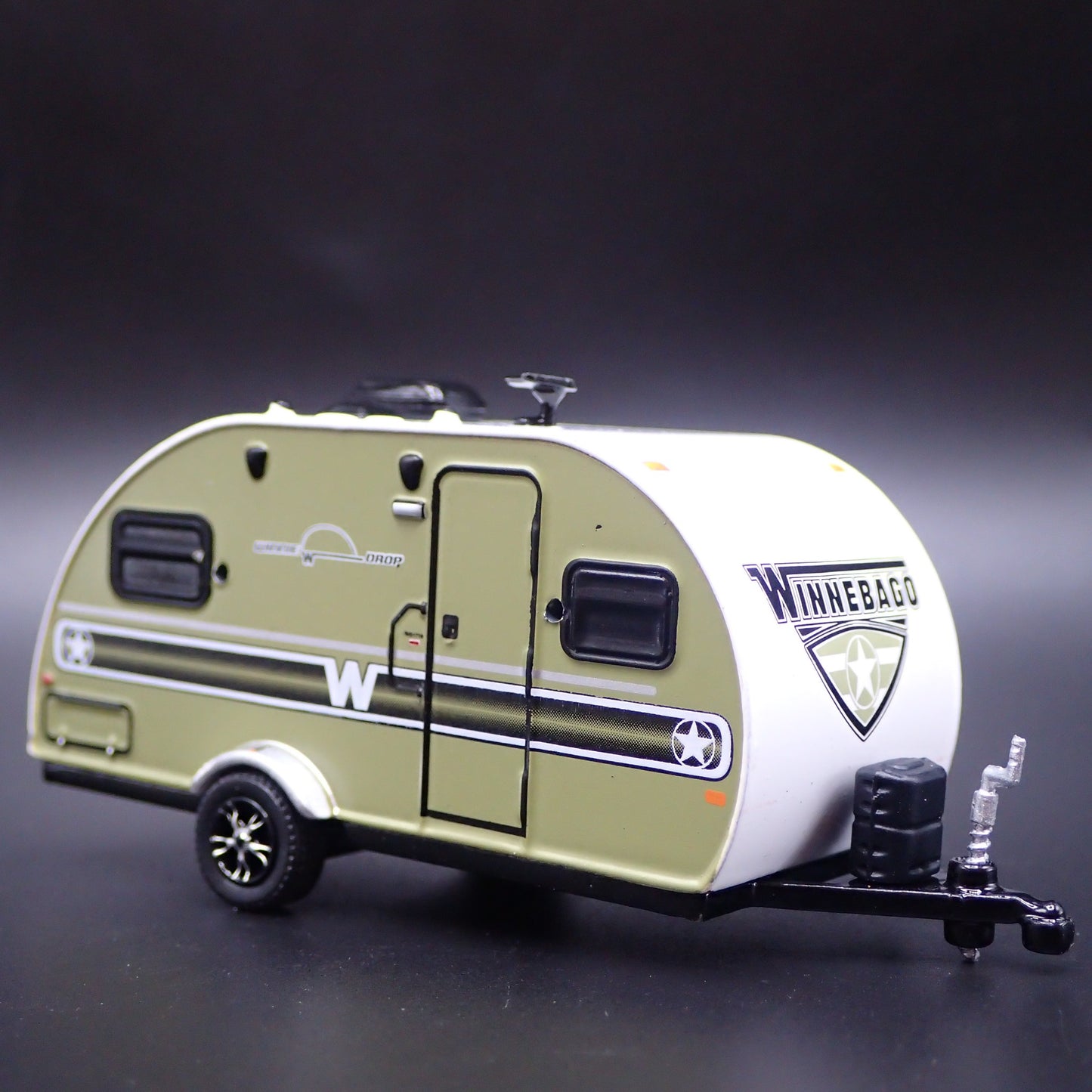 2017 17 WINNEBAGO WINNIE DROP 1710 TRAVEL TRAILER CAMPER 1:64 DIECAST MODEL CAR