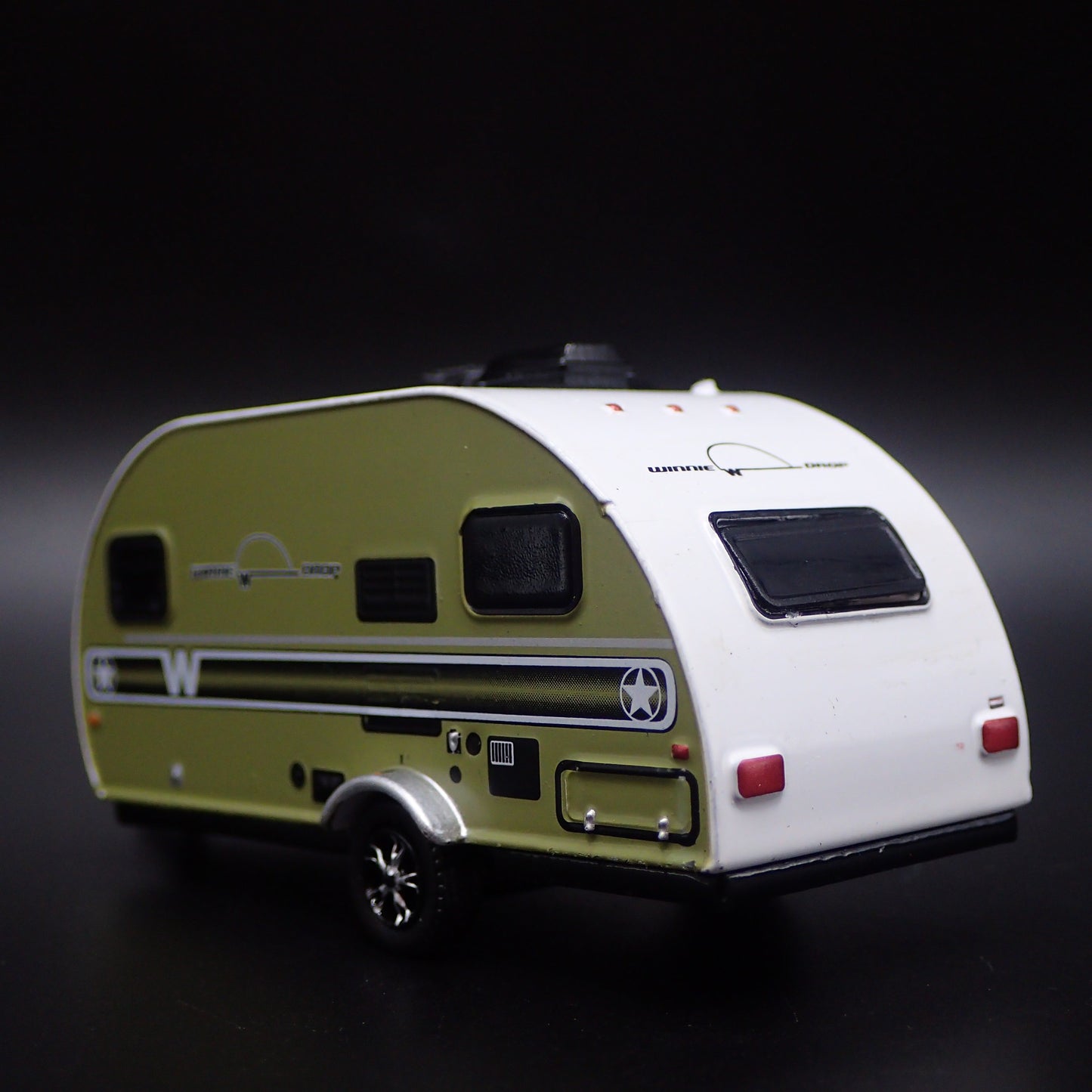 2017 17 WINNEBAGO WINNIE DROP 1710 TRAVEL TRAILER CAMPER 1:64 DIECAST MODEL CAR