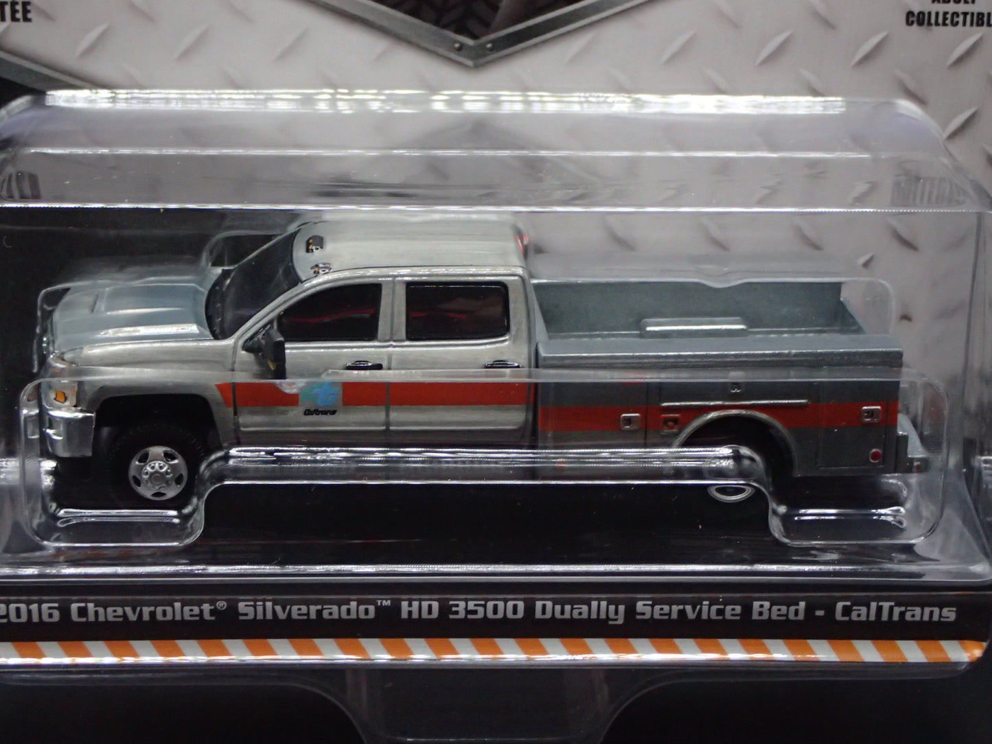 2025 GREENLIGHT RAW CHASE 2016 CHEVY SILVERADO HD 3500 CALTRAN DUALLY DRIVERS 15