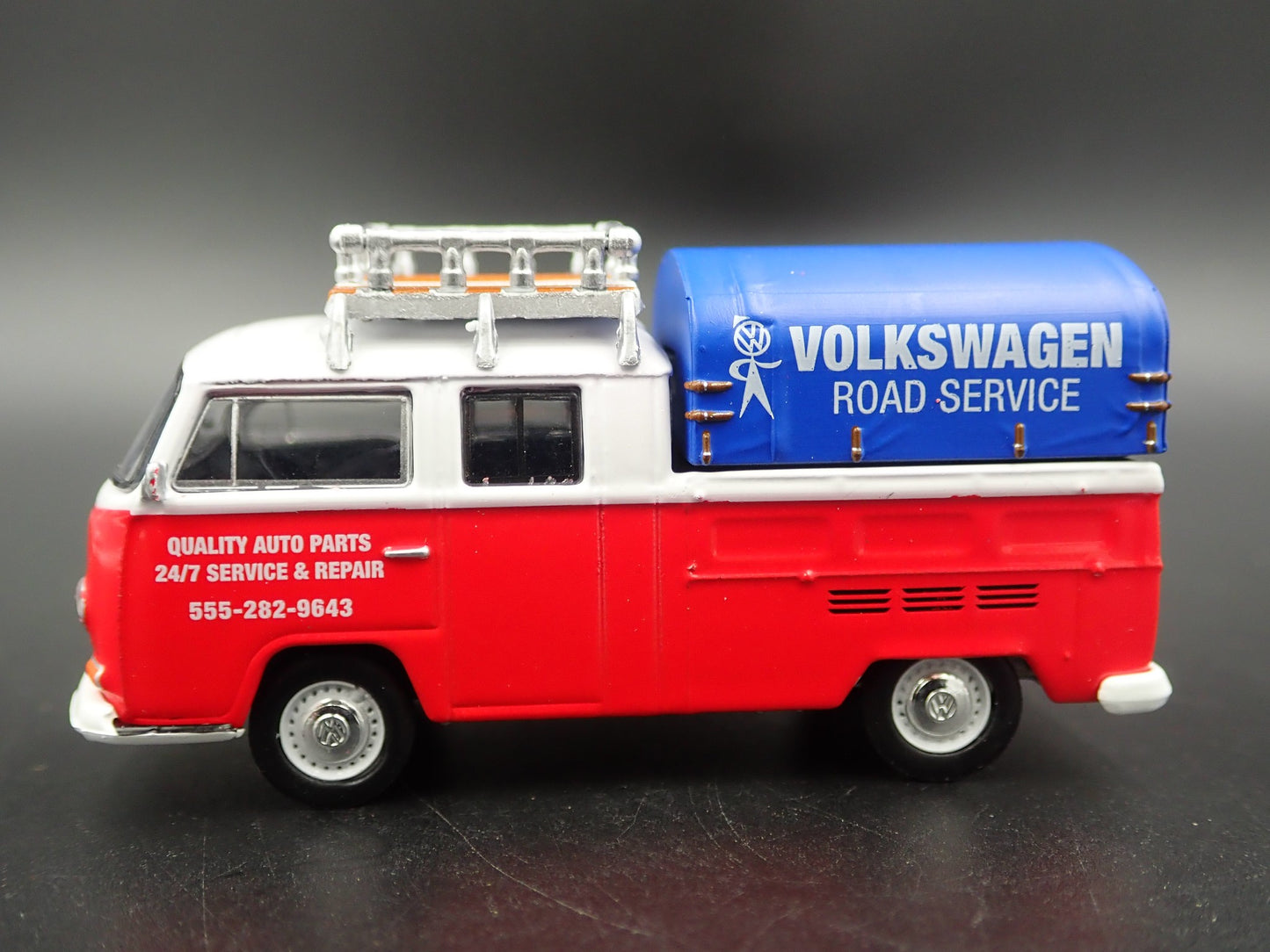 1967-1979 VW VOLKSWAGEN TYPE 2 DOUBLE CAB PICKUP 1/64 SCALE DIECAST MODEL CAR