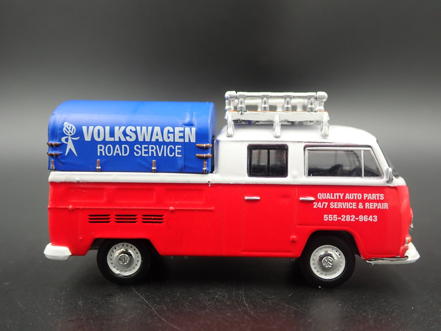 1967-1979 VW VOLKSWAGEN TYPE 2 DOUBLE CAB PICKUP 1/64 SCALE DIECAST MODEL CAR