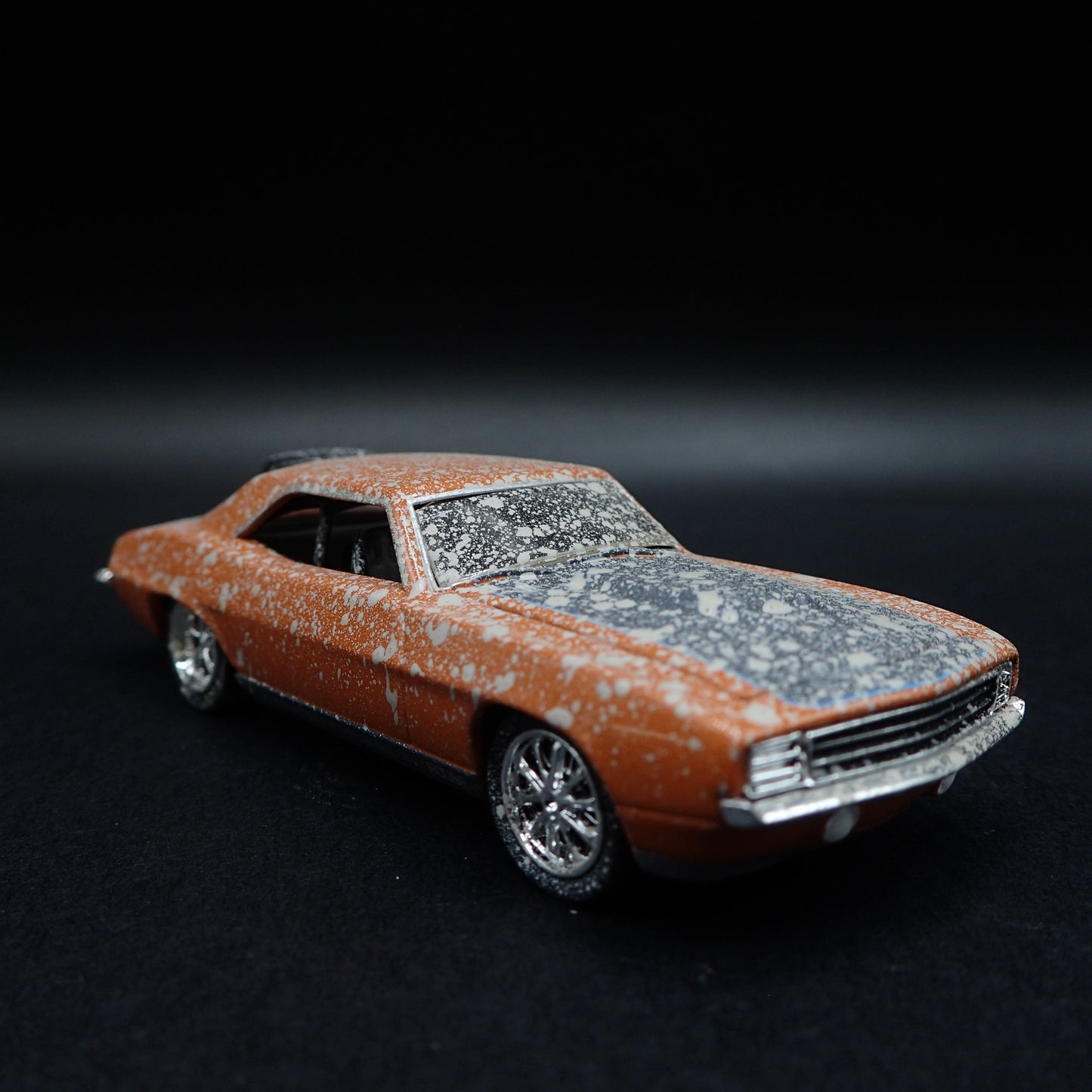 1969 69 CHEVY CHEVROLET CAMARO BARN FIND 1:64 SCALE DIORAMA DIECAST MODEL CAR