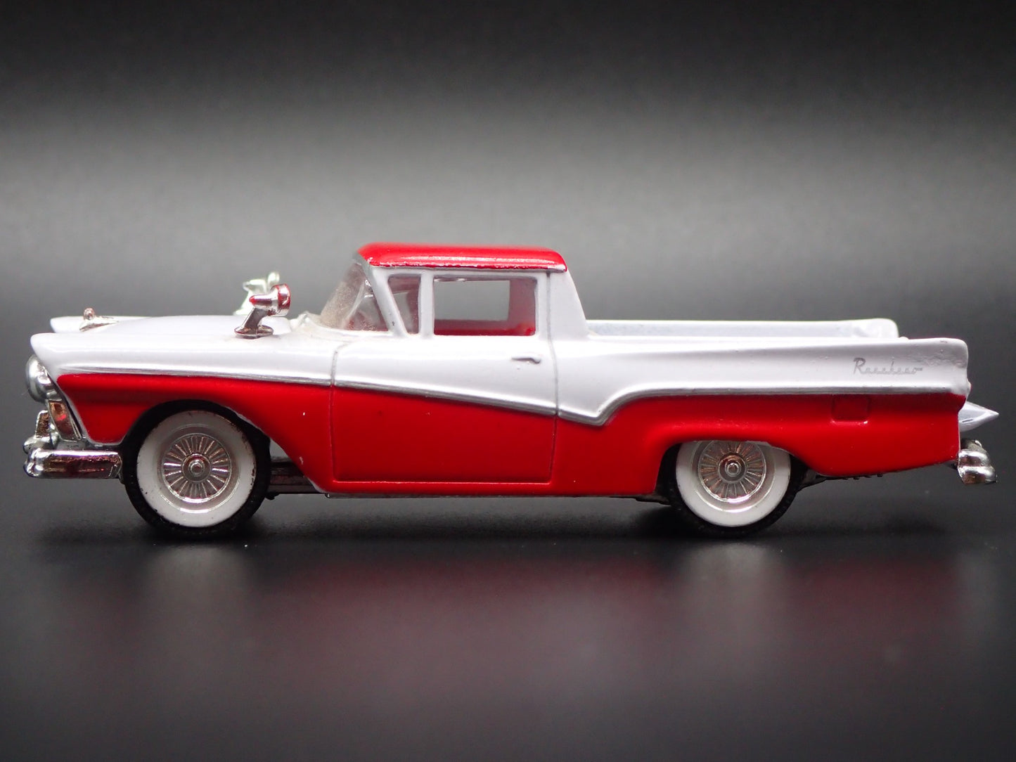 1957 57 FORD RANCHERO RED RARE 1:64 SCALE COLLECTIBLE DIORAMA DIECAST MODEL CAR
