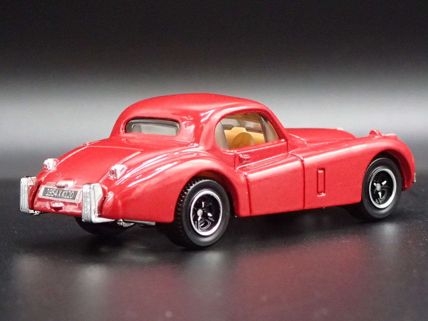 1948-1954 JAGUAR XK 120SE RED 1:64 SCALE COLLECTIBLE DIORAMA DIECAST MODEL CAR