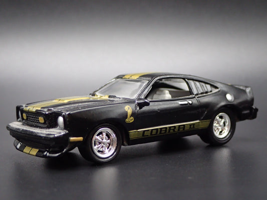 1976 76 FORD MUSTANG II KING COBRA II  1:64 SCALE COLLECTIBLE DIECAST MODEL CAR