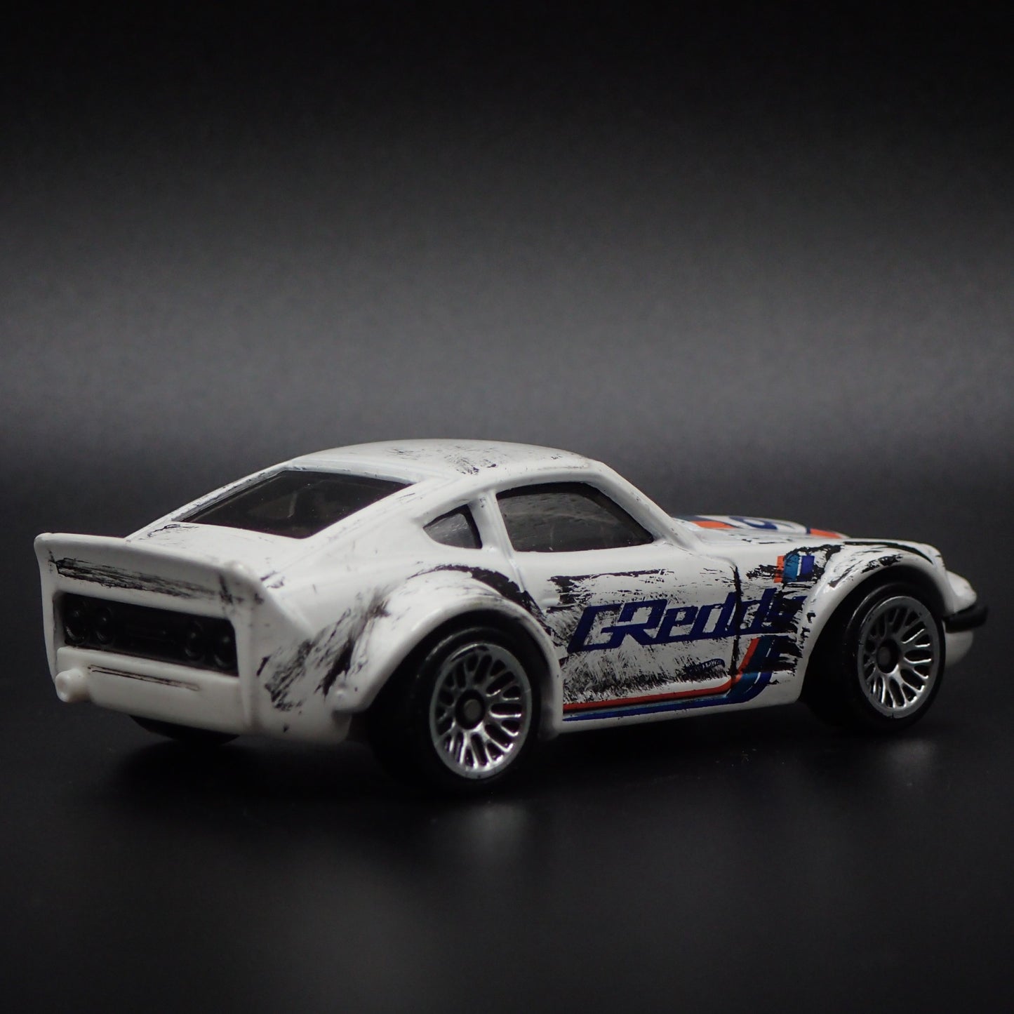 1970-1973 NISSAN FAIRLADY Z 240Z GREDDY RACE RUBBED 1/64 SCALE DIECAST MODEL CAR