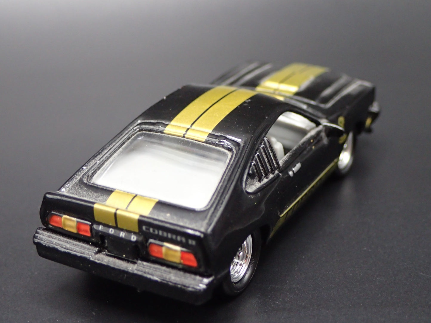 1976 76 FORD MUSTANG II KING COBRA II  1:64 SCALE COLLECTIBLE DIECAST MODEL CAR