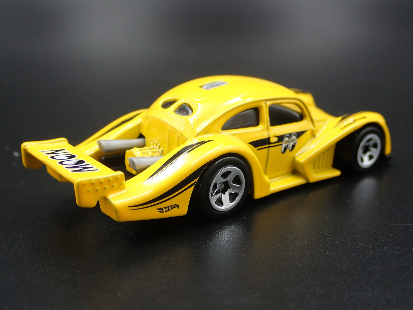 VW VOLKSWAGEN KAFER RACER BEETLE BUG MOONEYES RARE 1:64 SCALE DIECAST MODEL CAR