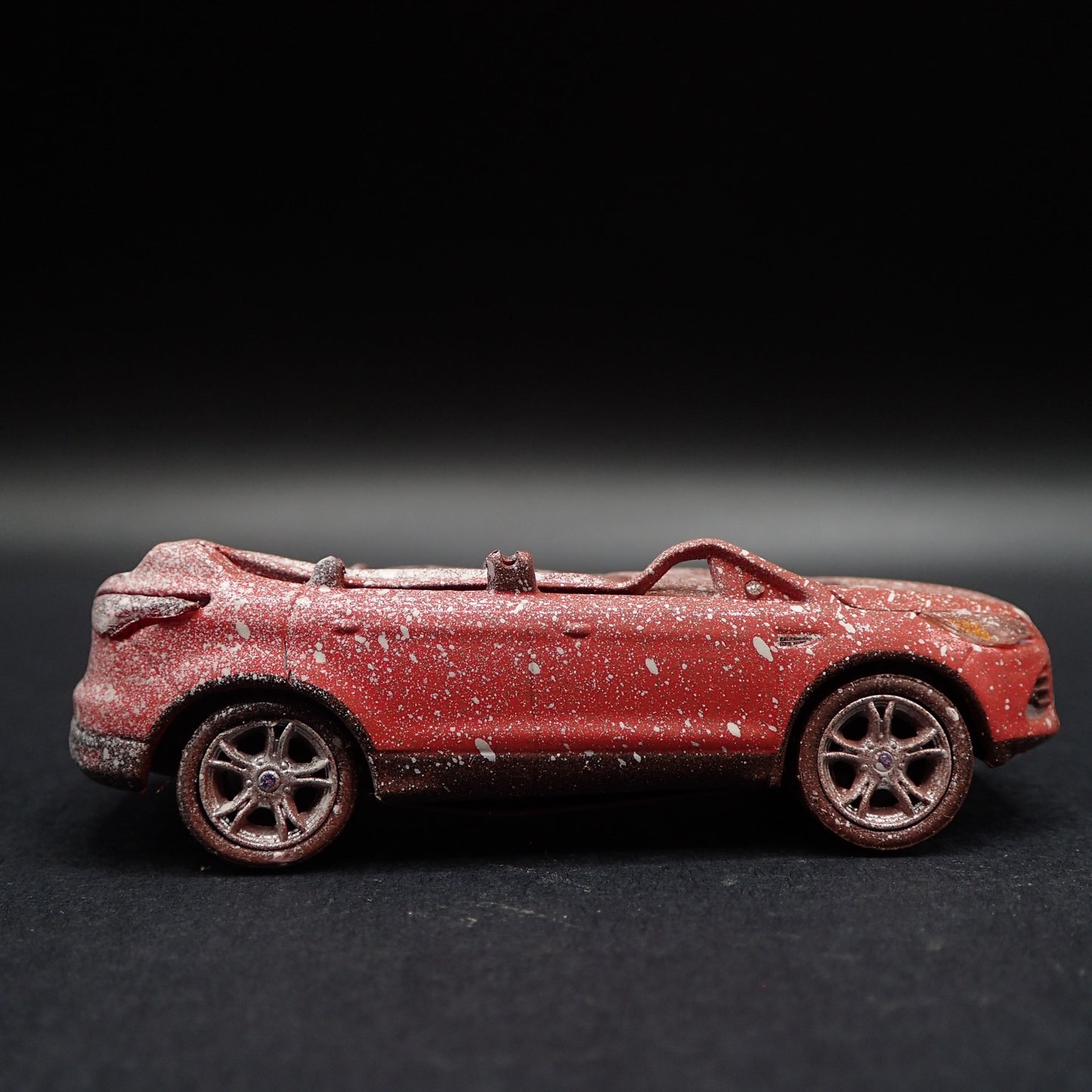 2013 13 FORD ESCAPE SUV ROLLOVER JUNKYARD 1:64 SCALE DIORAMA DIECAST MODEL CAR