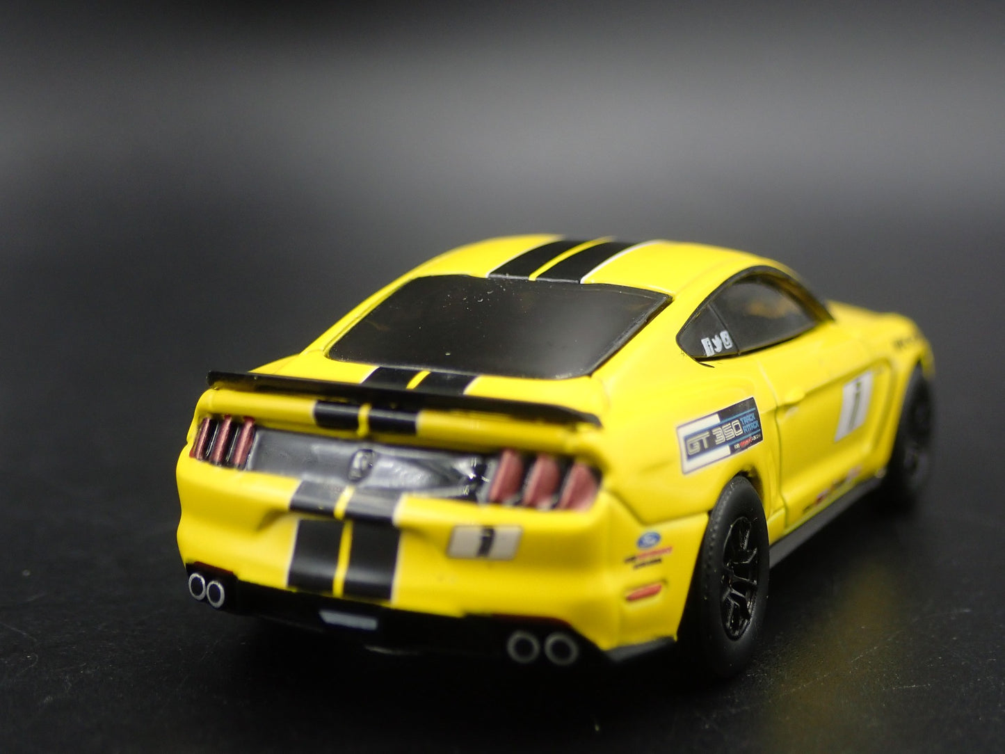 2015-2023 FORD MUSTANG SHELBY GT350 YELLOW 1/64 SCALE DIORAMA DIECAST MODEL CAR