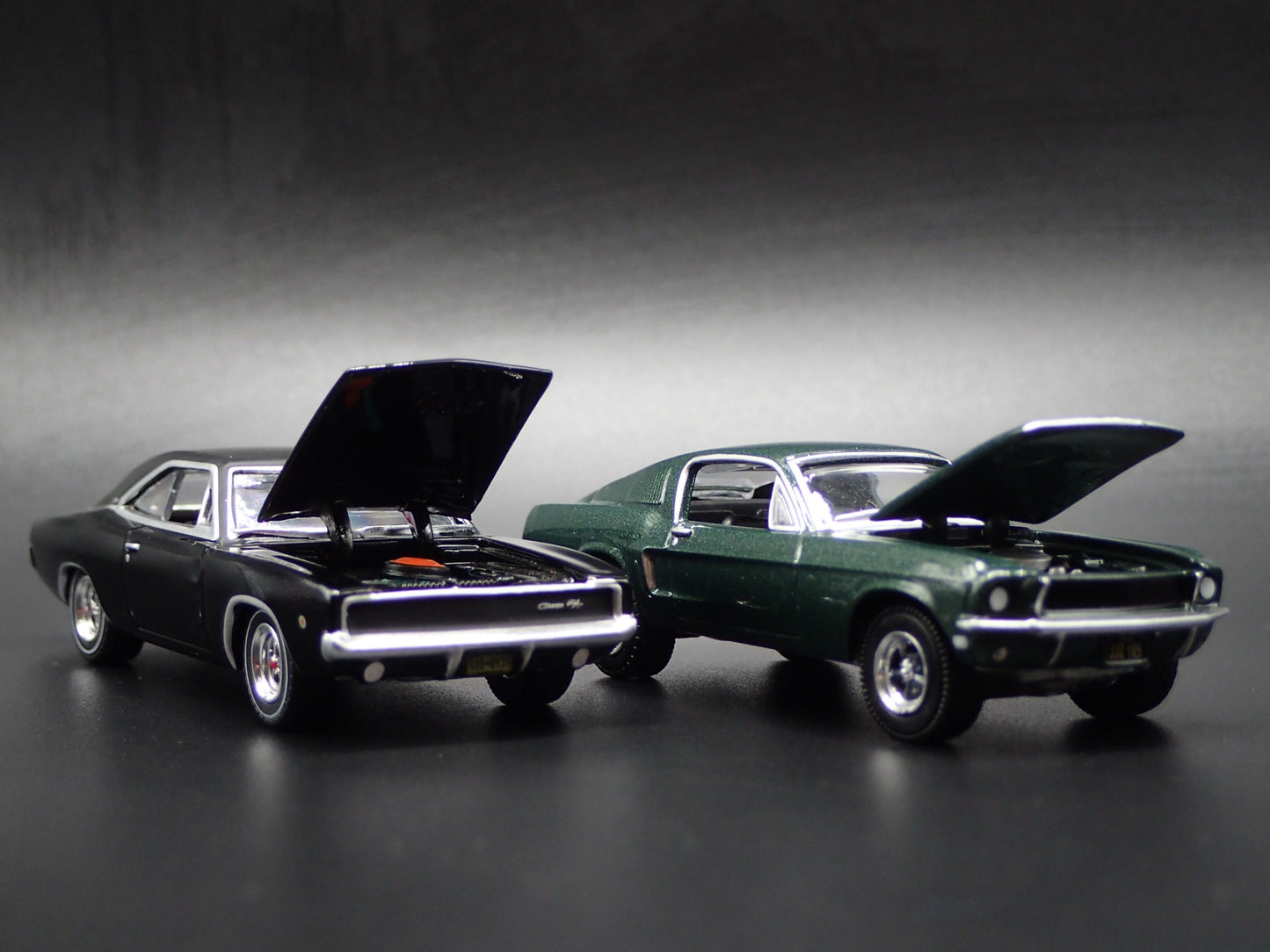 1968 68 FORD MUSTANG & DODGE CHARGER BULLITT LEGACY 1/64 SCALE DIECAST MODEL CAR