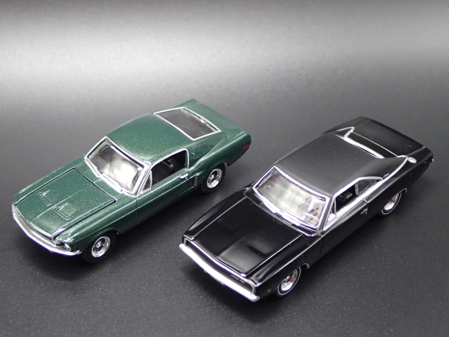 1968 68 FORD MUSTANG & DODGE CHARGER BULLITT LEGACY 1/64 SCALE DIECAST MODEL CAR