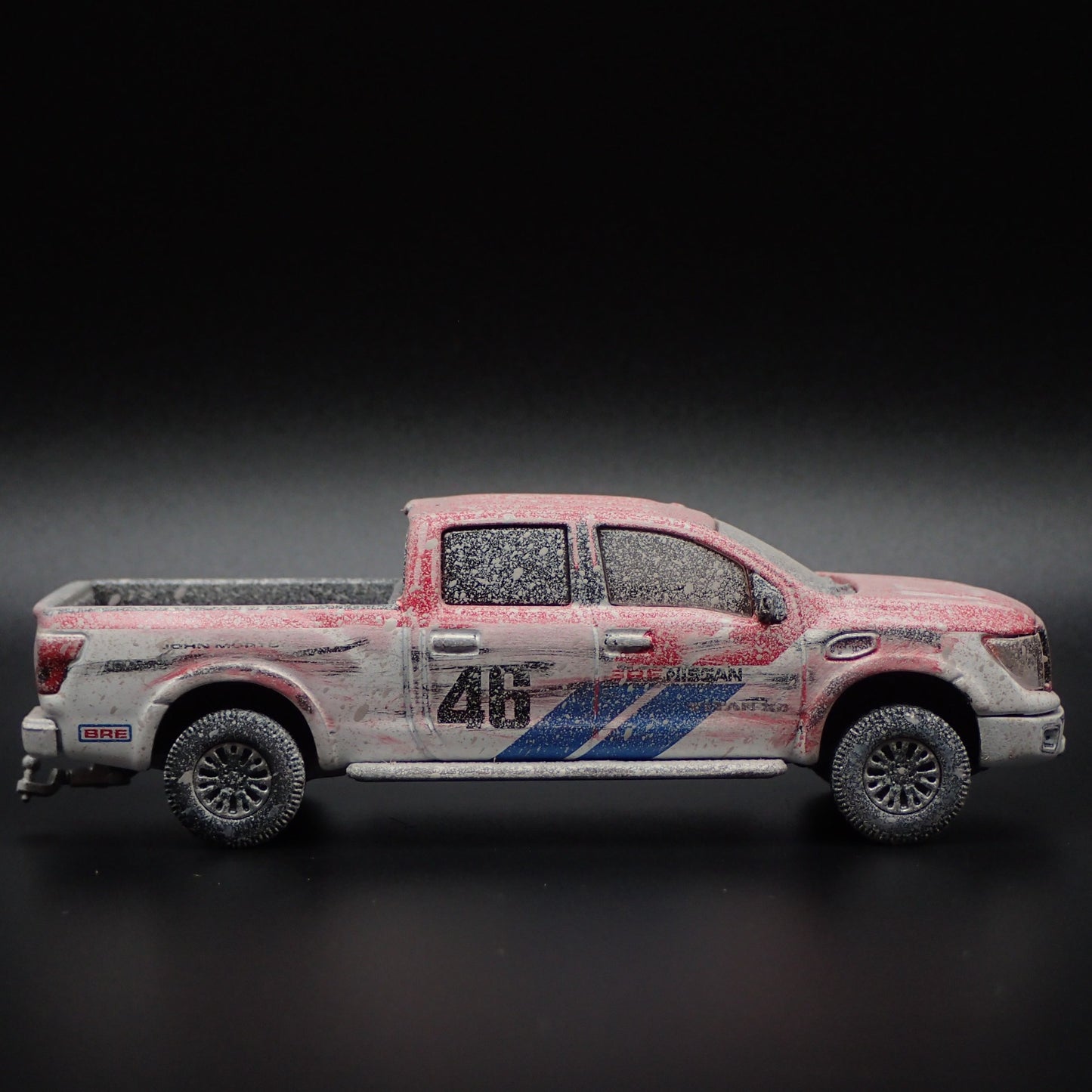 2016-2024 NISSAN TITAN XD PRO-4X TRUCK W HITCH BRE 1:64 SCALE DIECAST MODEL CAR