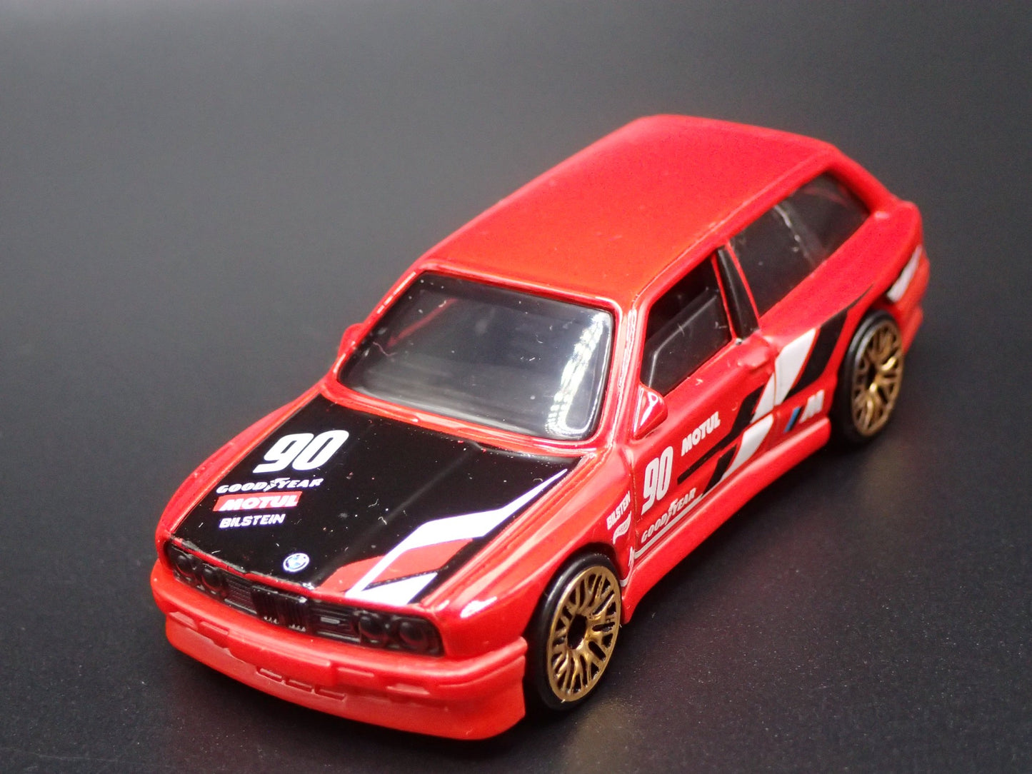 1986-1991 BMW M3 E30 STATION WAGON RED 1:64 SCALE COLLECTIBLE DIECAST MODEL CAR