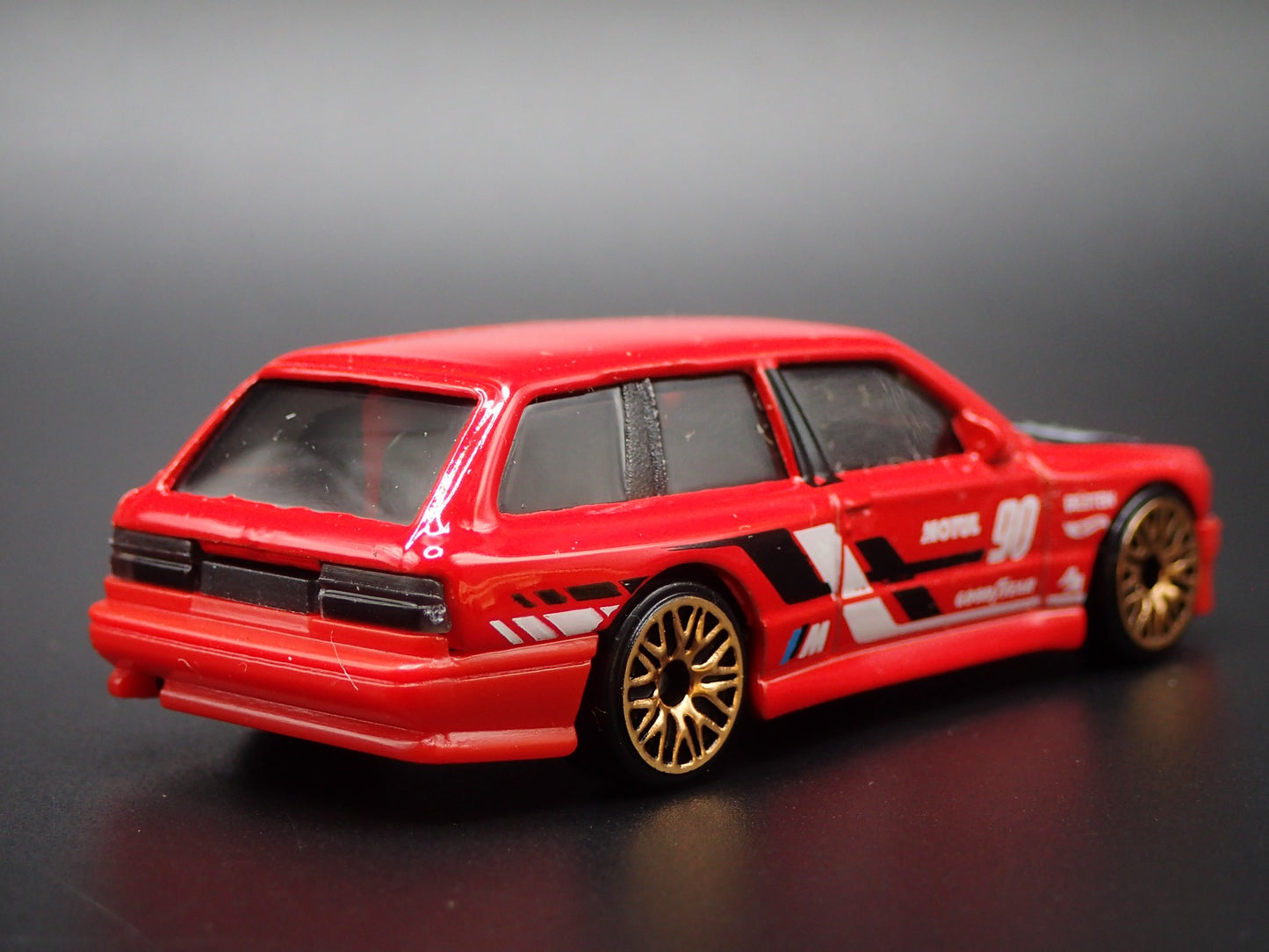 1986-1991 BMW M3 E30 STATION WAGON RED 1:64 SCALE COLLECTIBLE DIECAST MODEL CAR