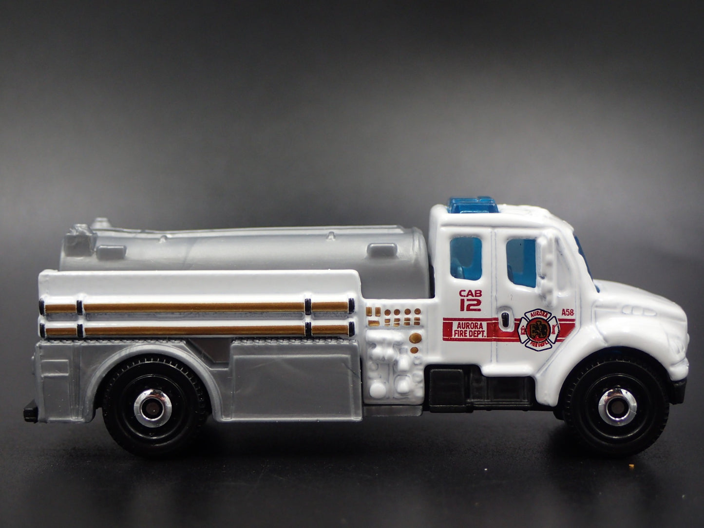 FREIGHTLINER M2 106 FIRE TRUCK AURORA FIRE DEPT 1:64 MB SCALE DIECAST MODEL CAR