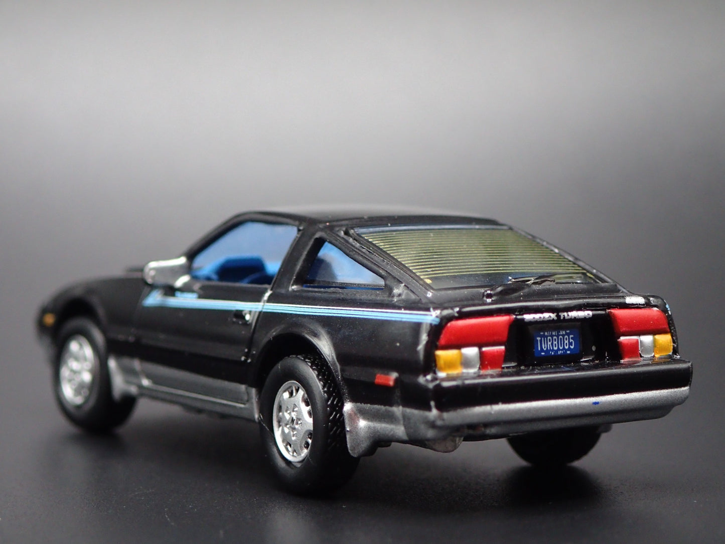 1983-1989 NISSAN 300ZX BLACK 1:64 SCALE COLLECTIBLE DIORAMA DIECAST MODEL CAR