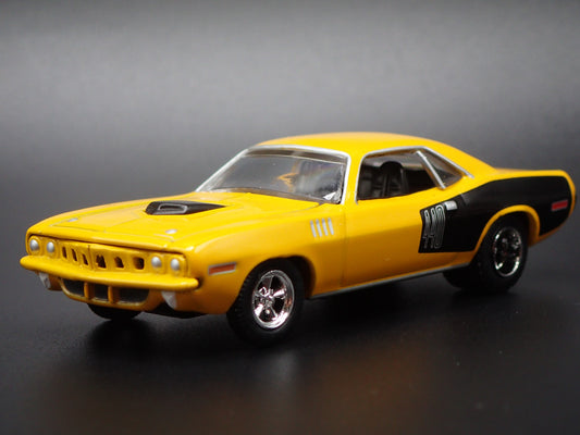 1971 71 PLYMOUTH HEMI CUDA RARE 1:64 SCALE COLLECTIBLE DIORAMA DIECAST MODEL CAR